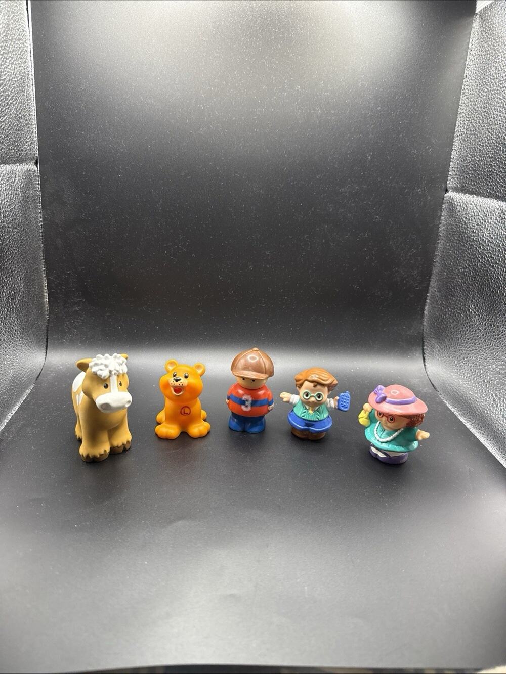 Vintage Fisher‑Price Little People Lot – 5 Figures Cow Boys Girl Bear Pre‑2007